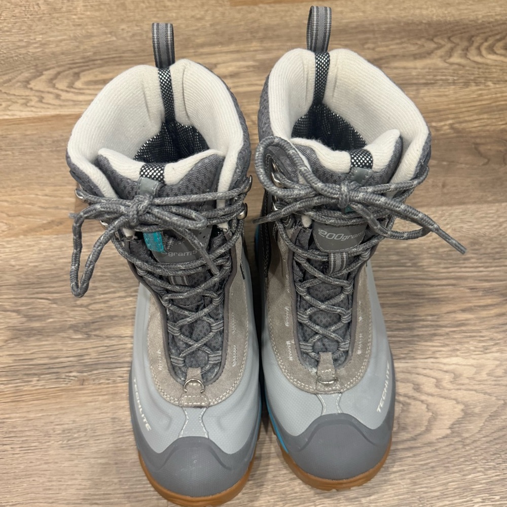 Columbia Techlite Waterproof Boots size 7